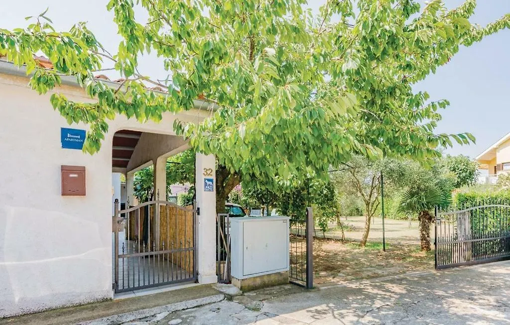 Studio Apartman Salkic Διαμέρισμα Fažana